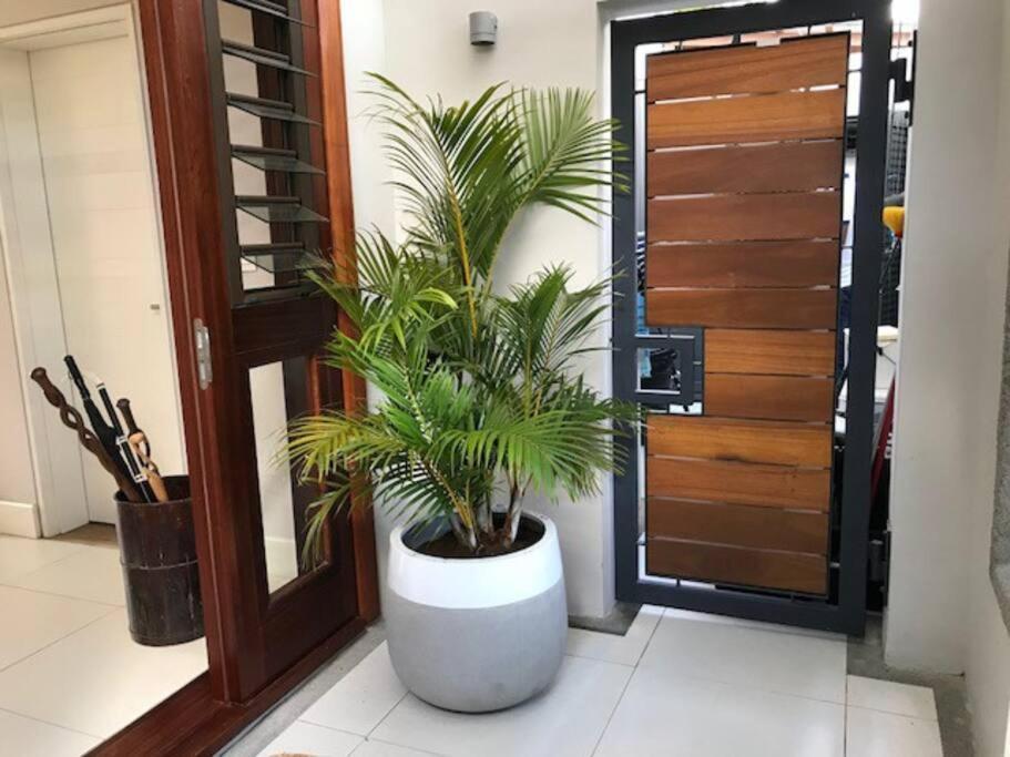 Apartamento Wozamoya Rivière Noire Exterior foto
