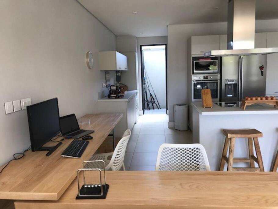 Apartamento Wozamoya Rivière Noire Exterior foto